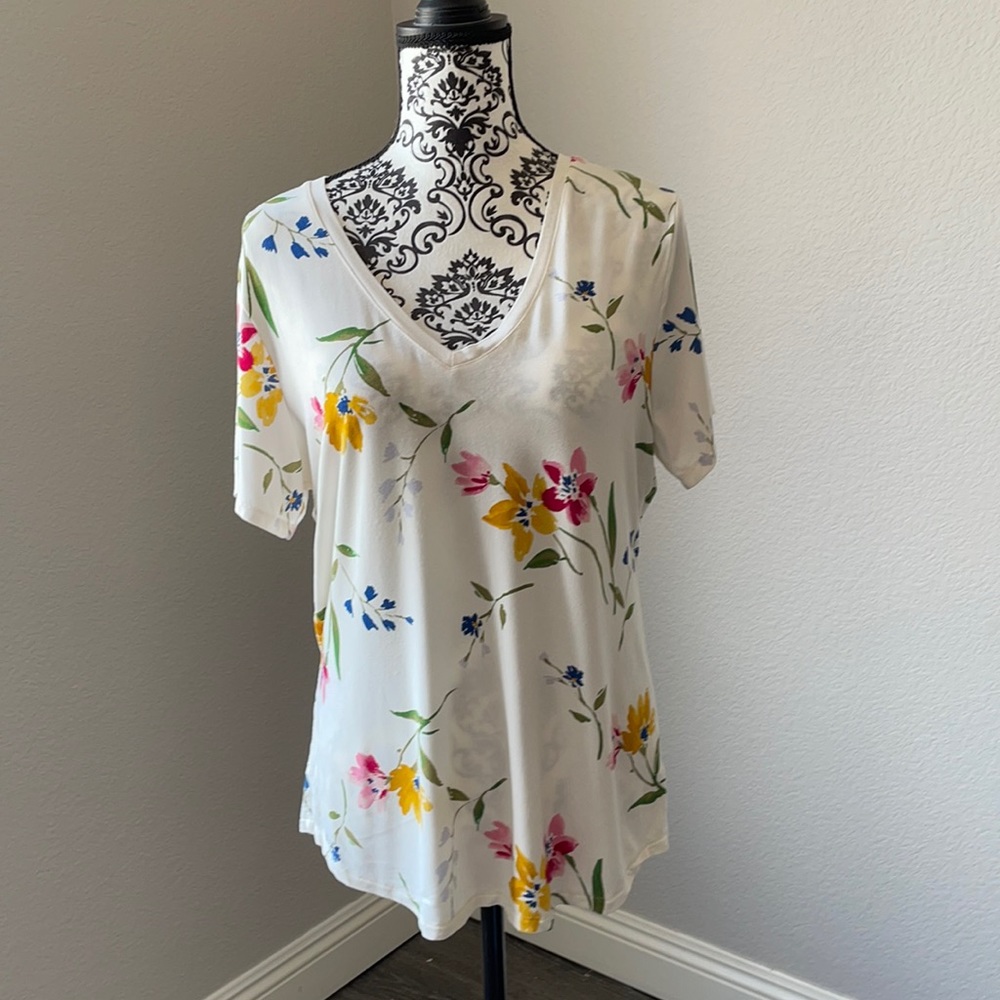 Women’s old navy luxe short sleeve v neck tee